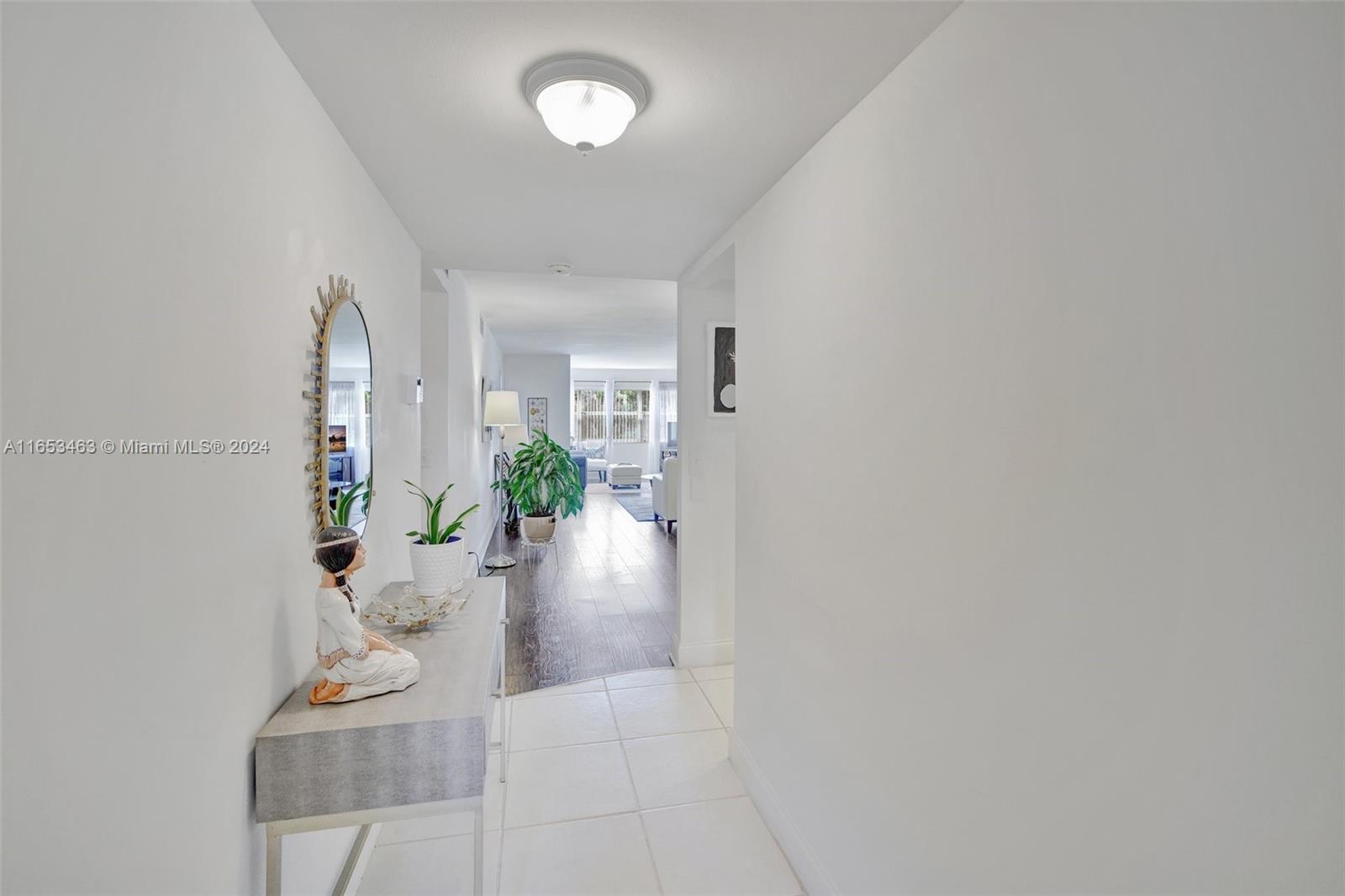 9861 Sunrise Lakes Blvd Unit: 206