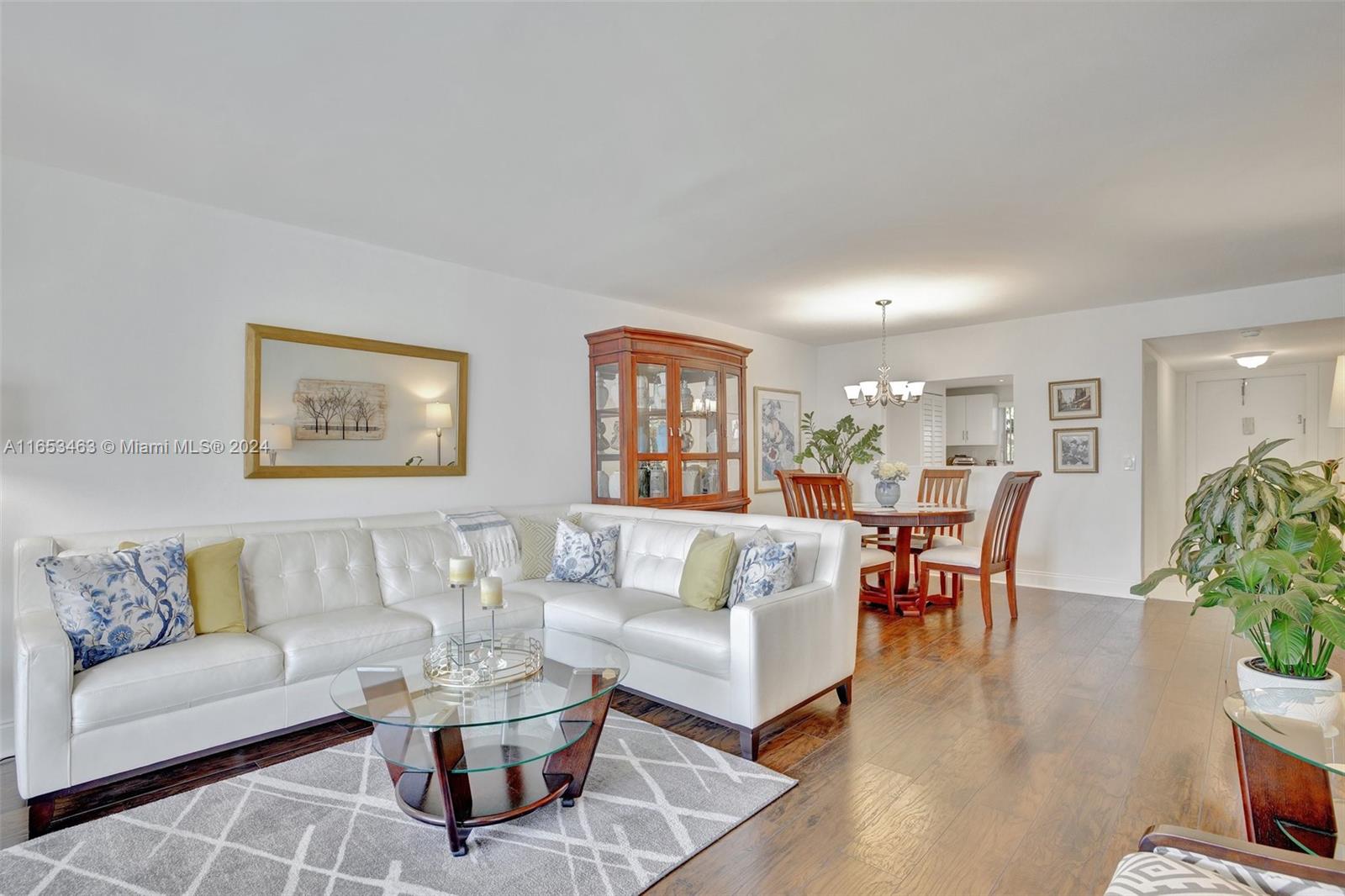 9861 Sunrise Lakes Blvd Unit: 206