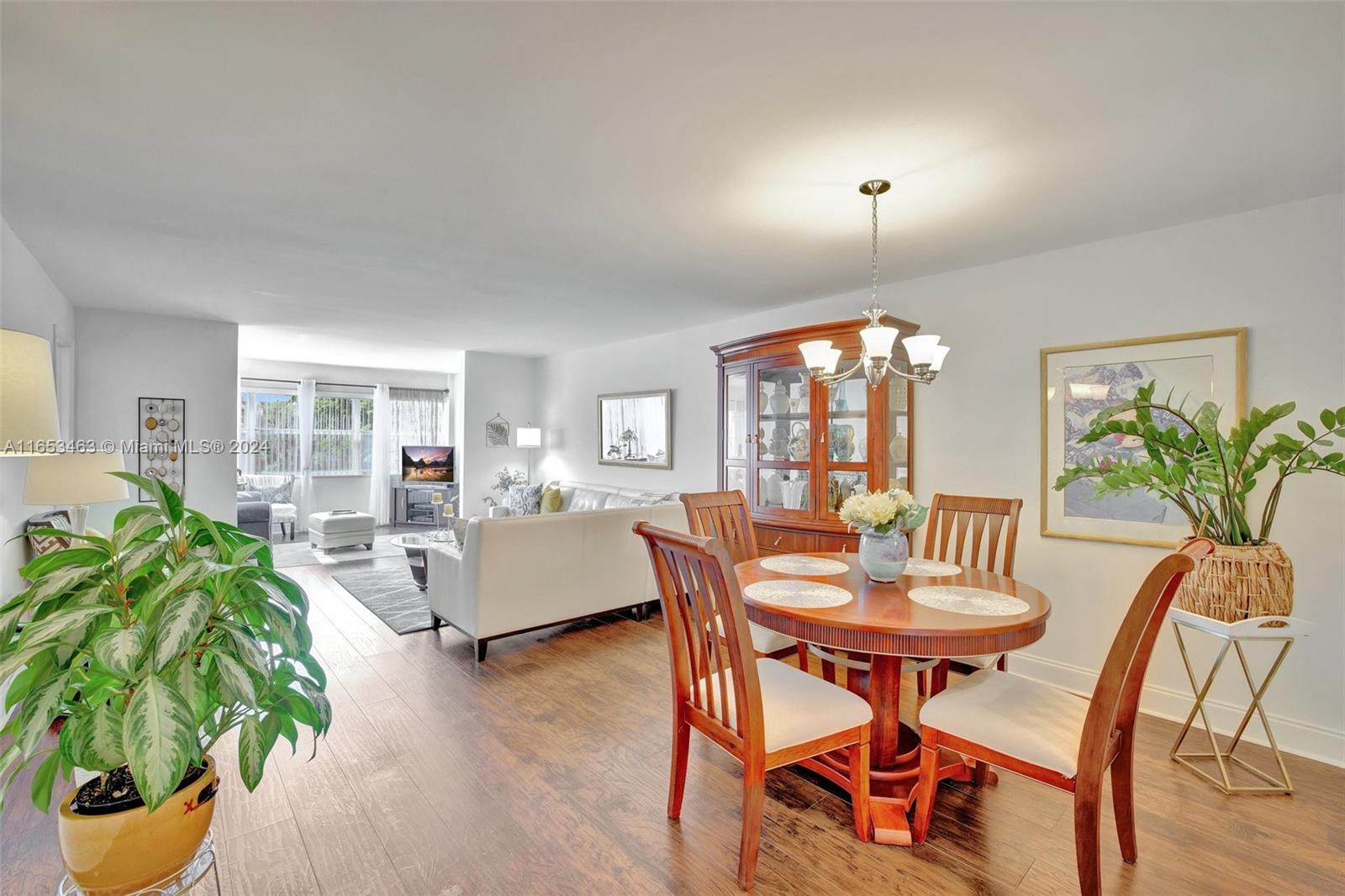 9861 Sunrise Lakes Blvd Unit: 206