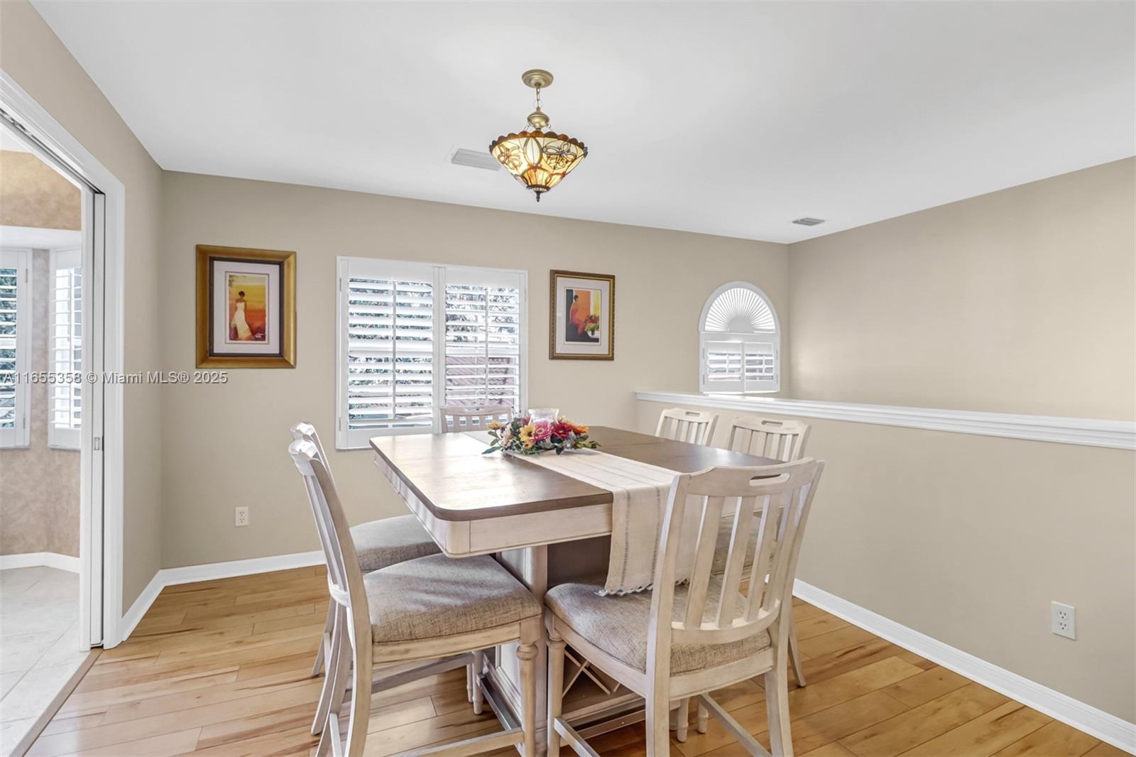 6195 Reserve Circle # 1304