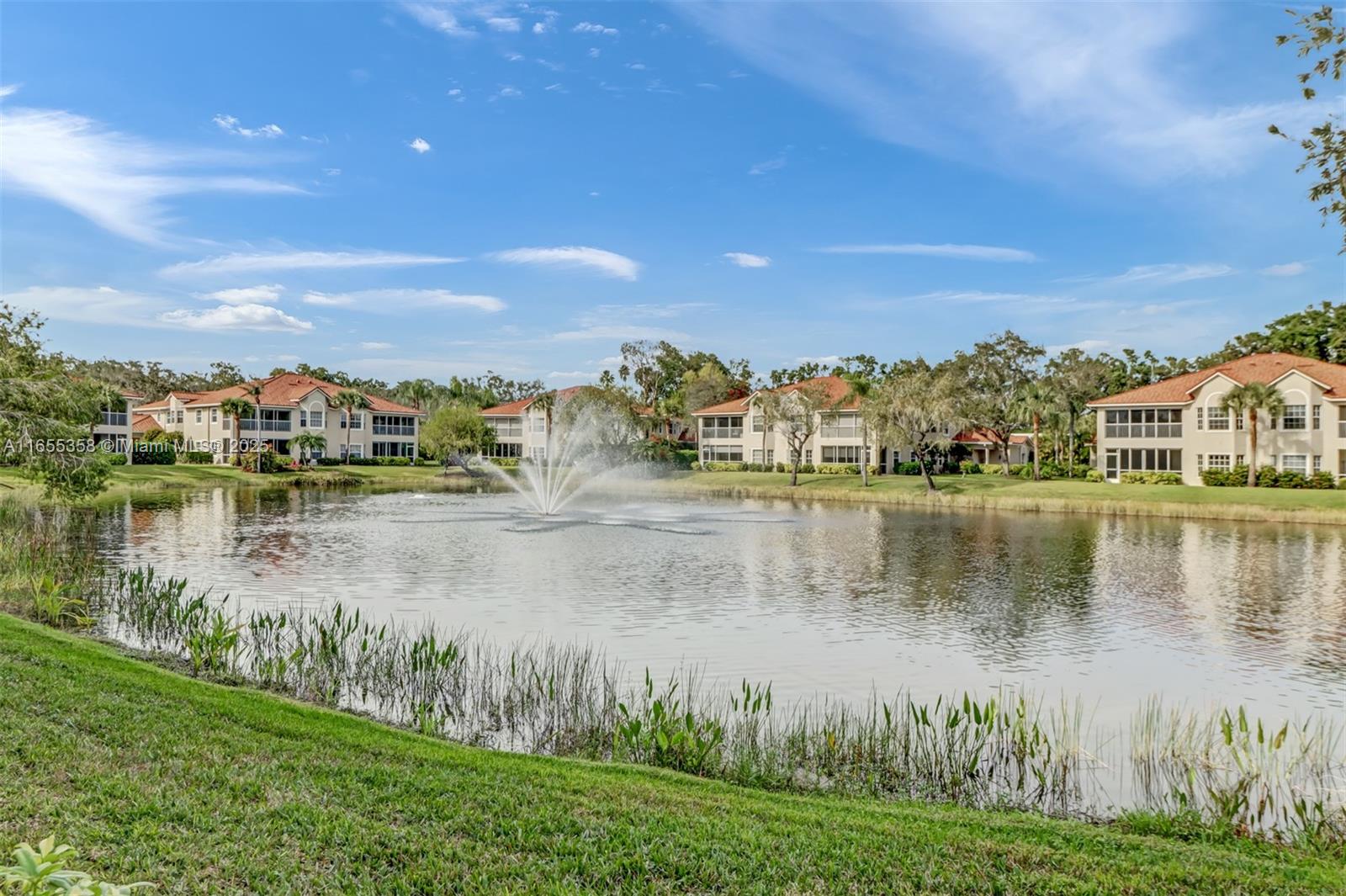 6195 Reserve Circle # 1304