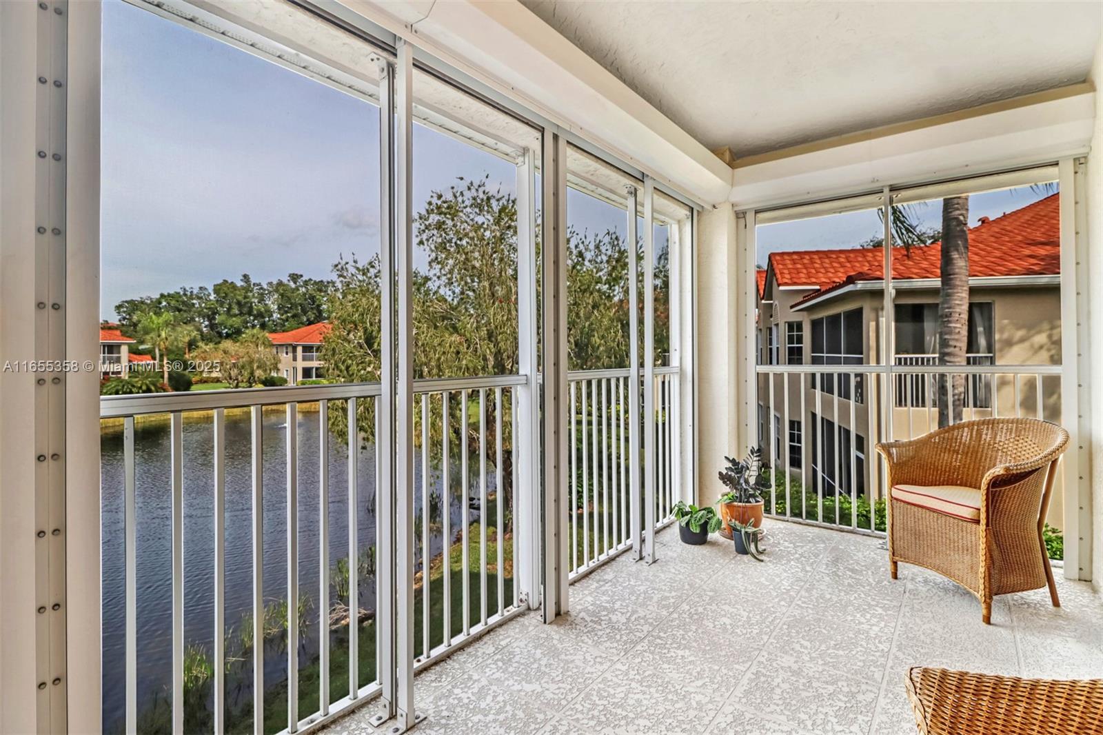 6195 Reserve Circle # 1304