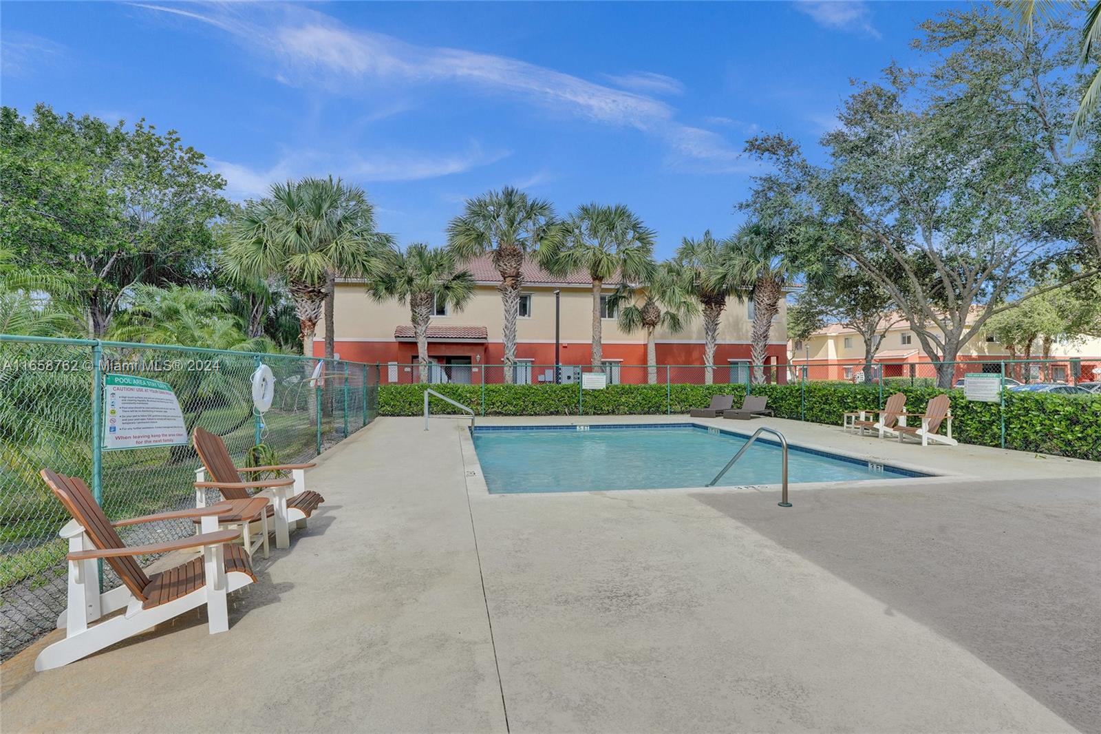 7400 Palomino Dr # 5 Unit: 517-5