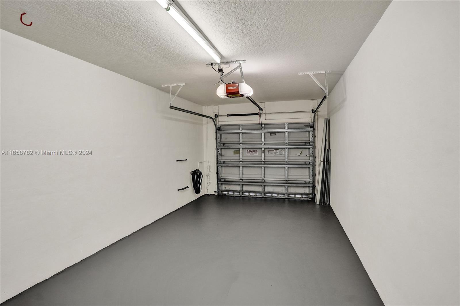 7400 Palomino Dr # 5 Unit: 517-5