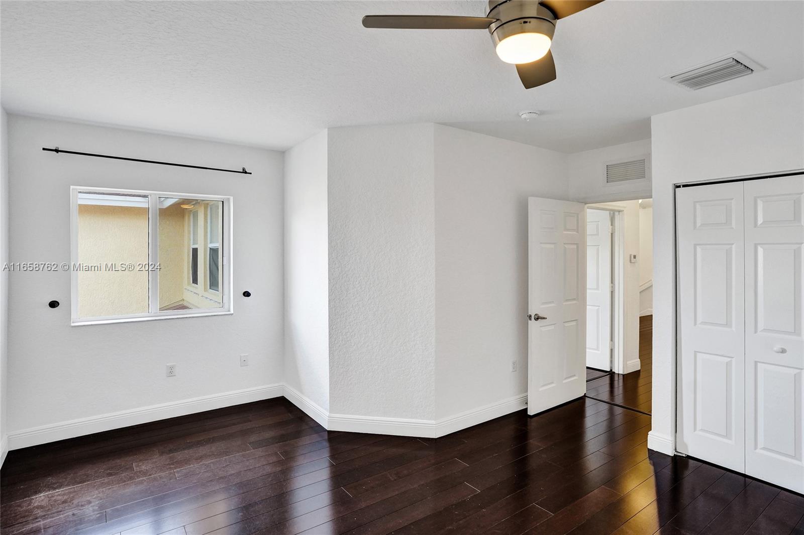 7400 Palomino Dr # 5 Unit: 517-5