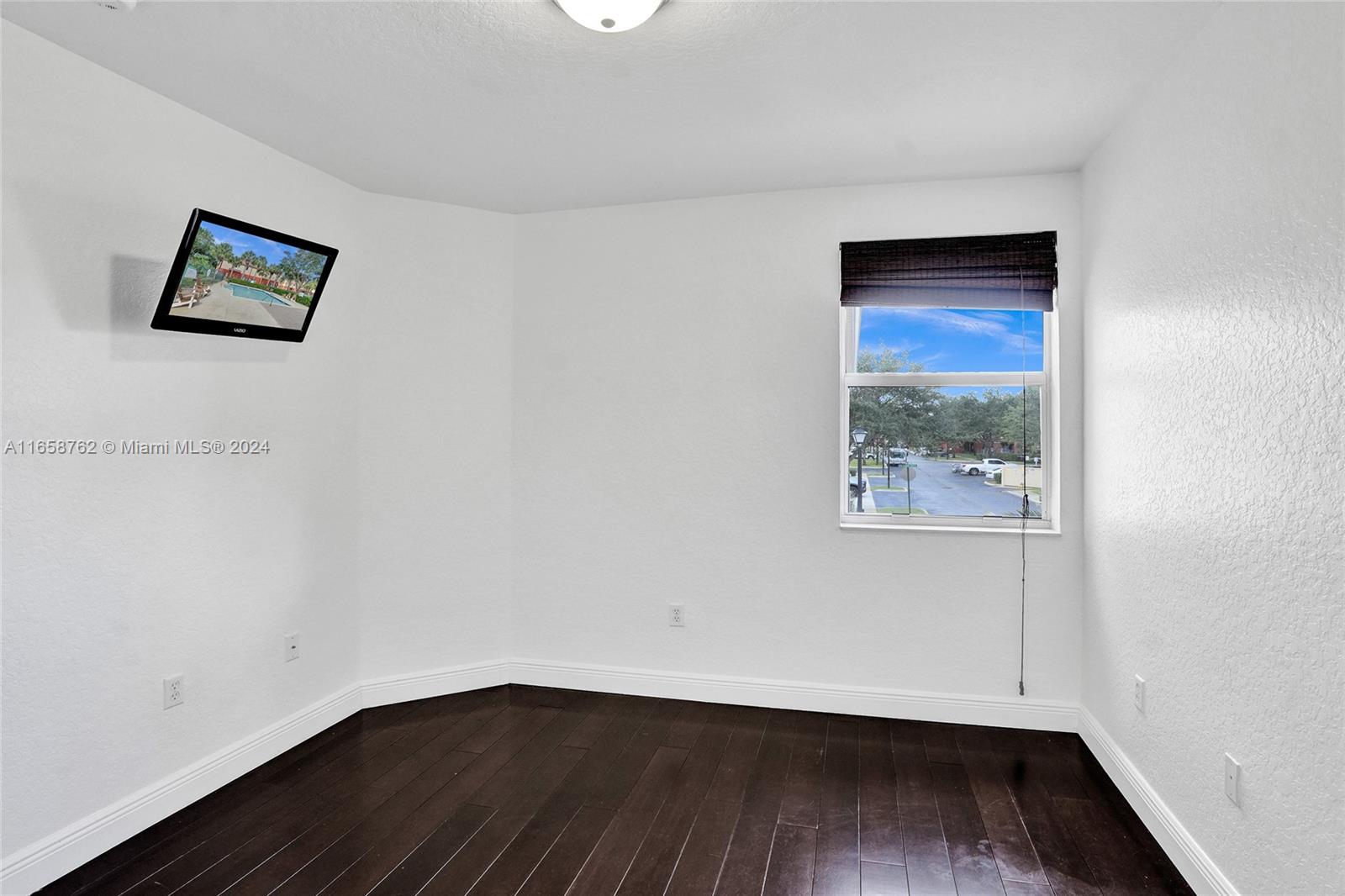 7400 Palomino Dr # 5 Unit: 517-5
