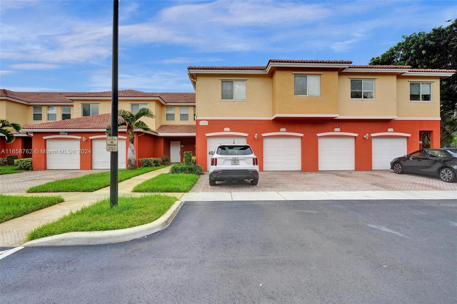 7400 Palomino Dr # 5 Unit: 517-5