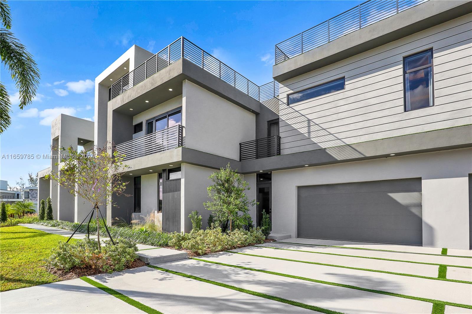 2311 SW 108th Ter