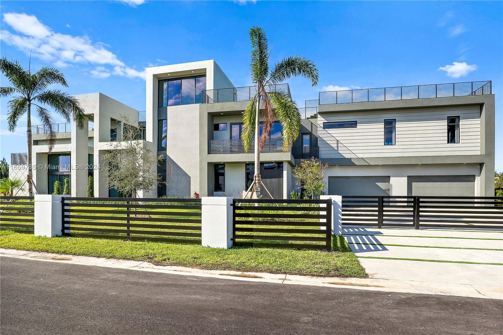 2311 SW 108th Ter