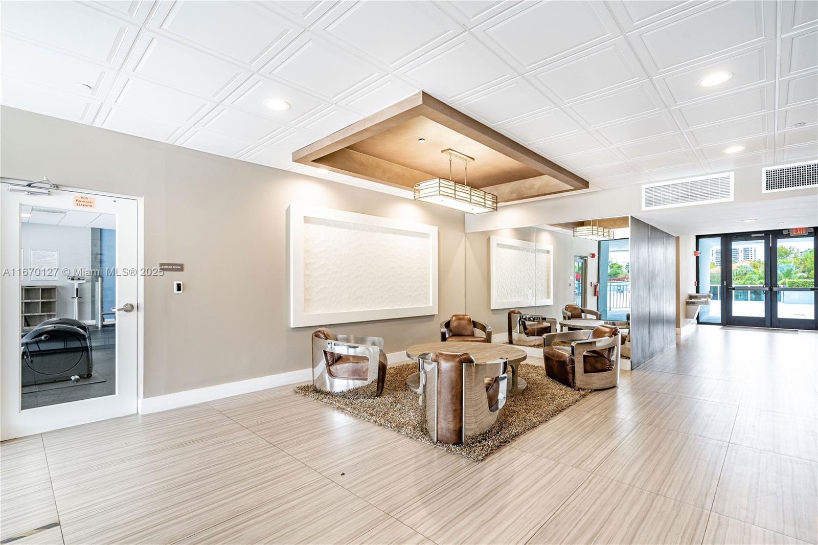 3625 N Country Club Dr # 901