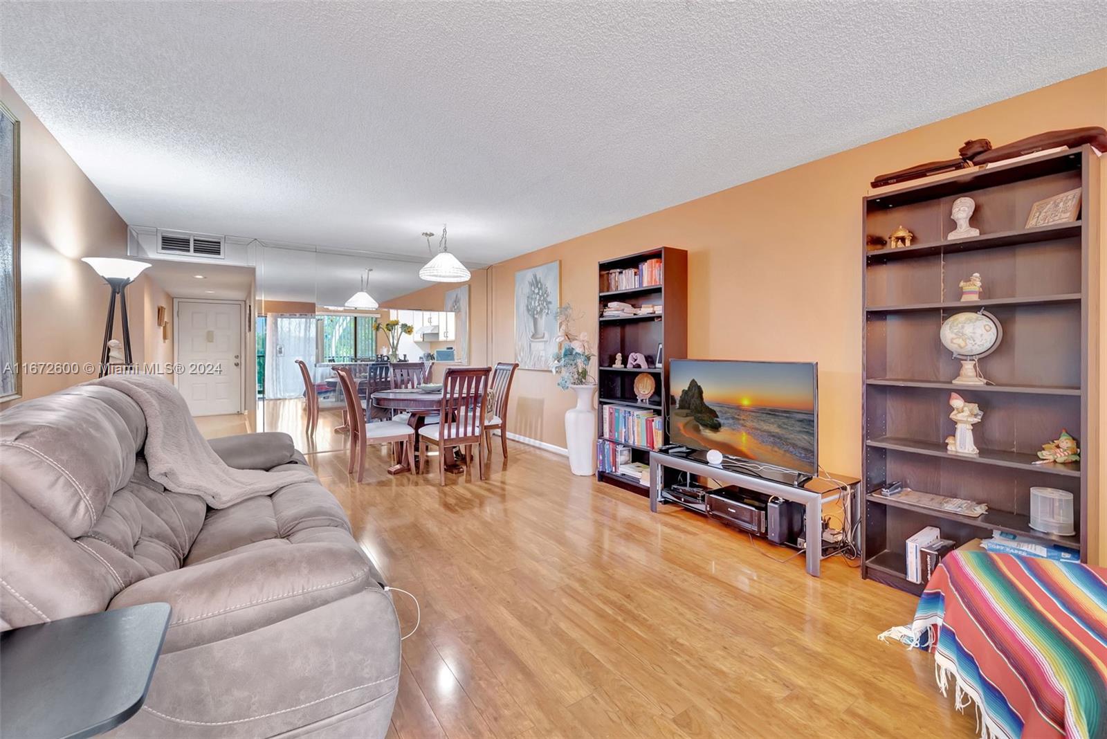 10568 E Clairmont Cir # 303