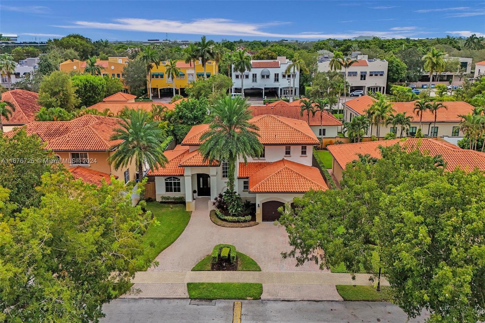 8040 NW 156th Ter
