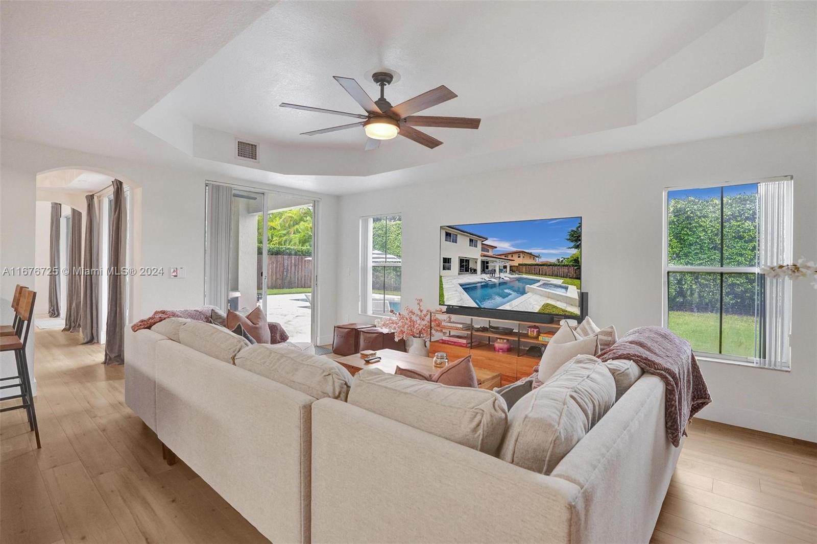 8040 NW 156th Ter