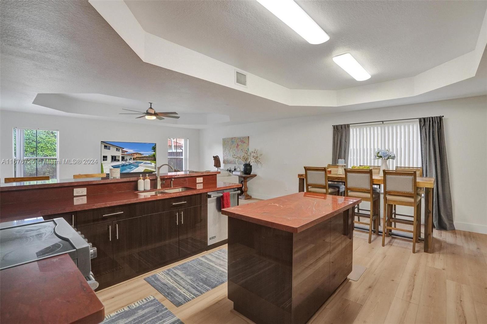 8040 NW 156th Ter