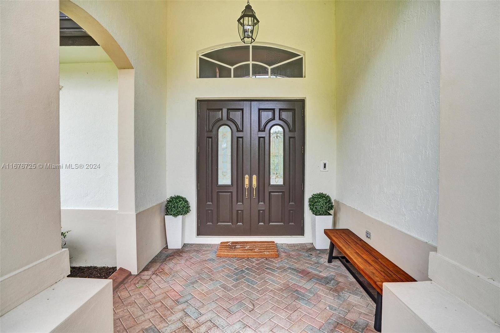 8040 NW 156th Ter