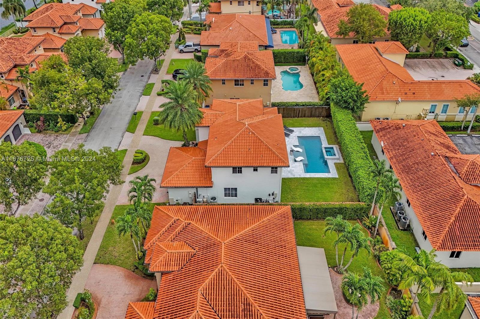 8040 NW 156th Ter