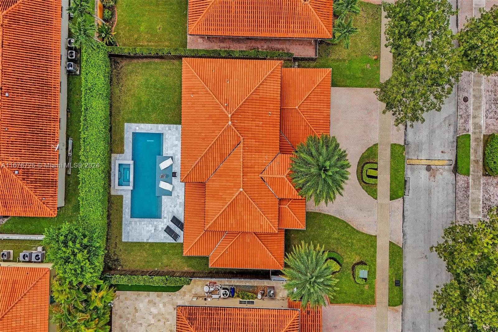 8040 NW 156th Ter