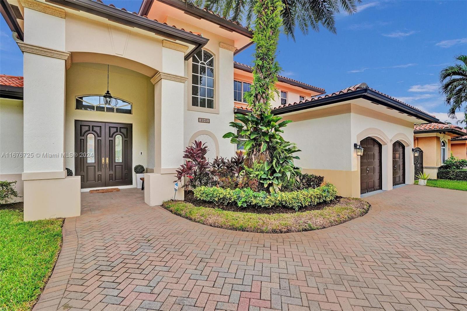 8040 NW 156th Ter
