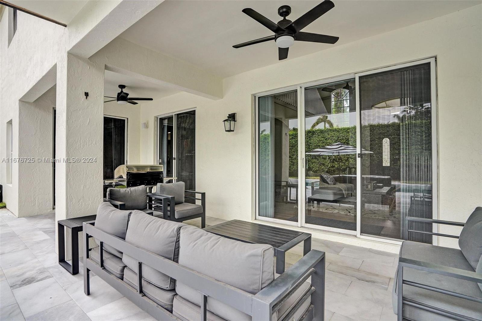 8040 NW 156th Ter