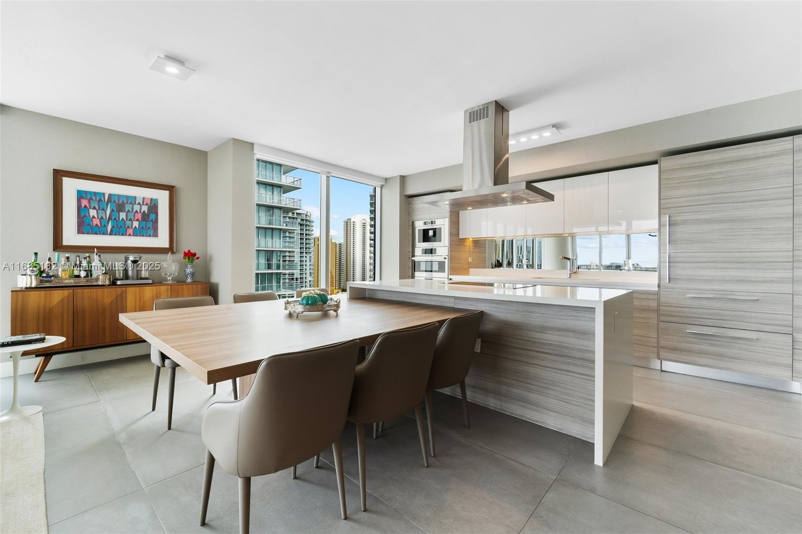 330 Sunny Isles Blvd # 1907 Unit: 5-1907