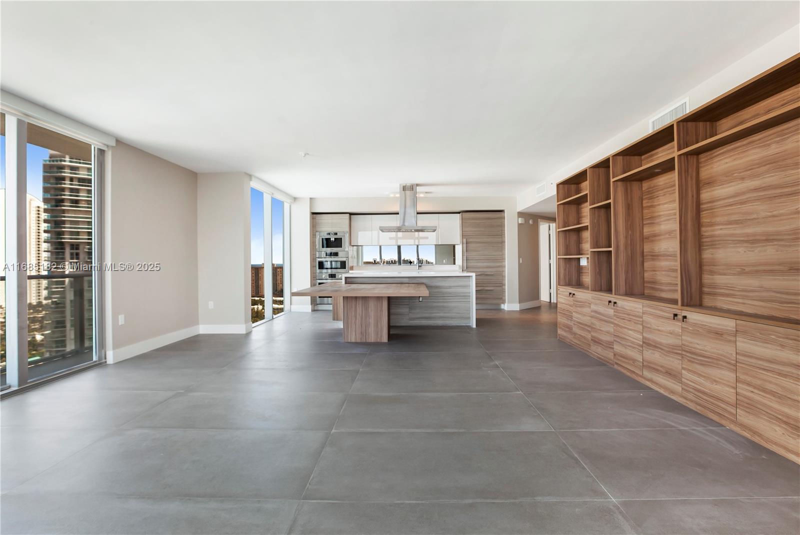 330 Sunny Isles Blvd # 1907 Unit: 5-1907