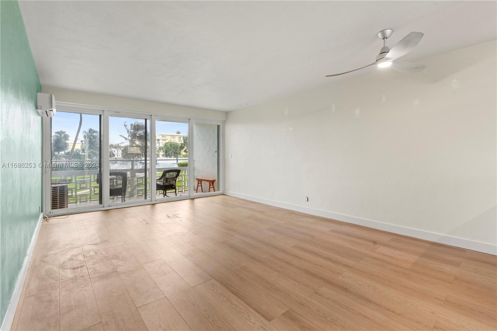 1900 S Ocean Dr # 209