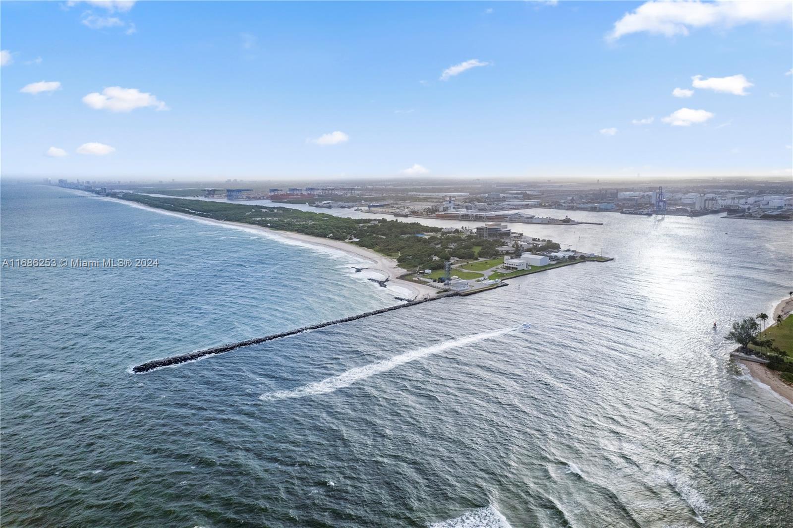 1900 S Ocean Dr # 209