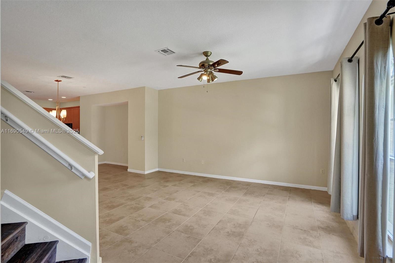 1033 NE 17th Way # 805