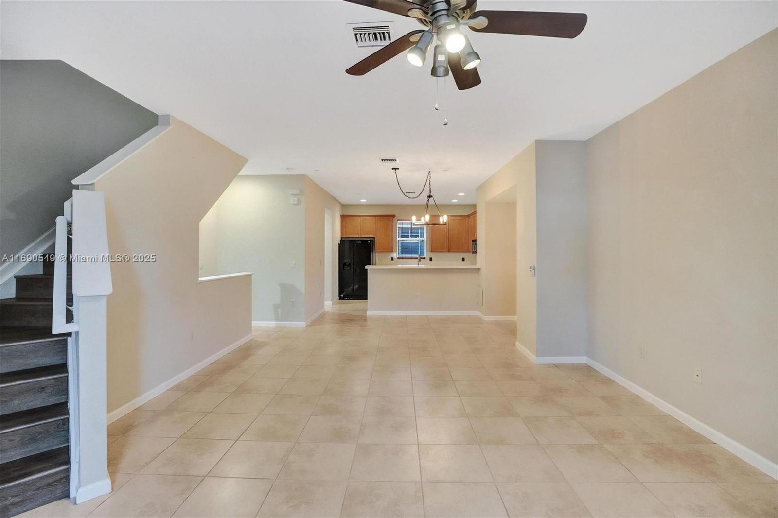 1033 NE 17th Way # 805