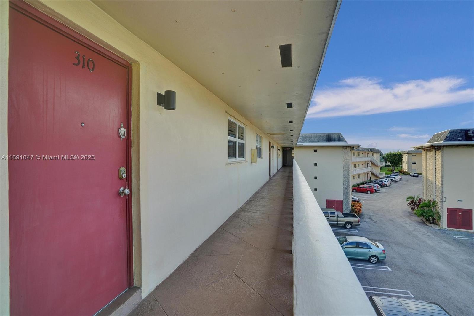 4341 NW 16th St # 310