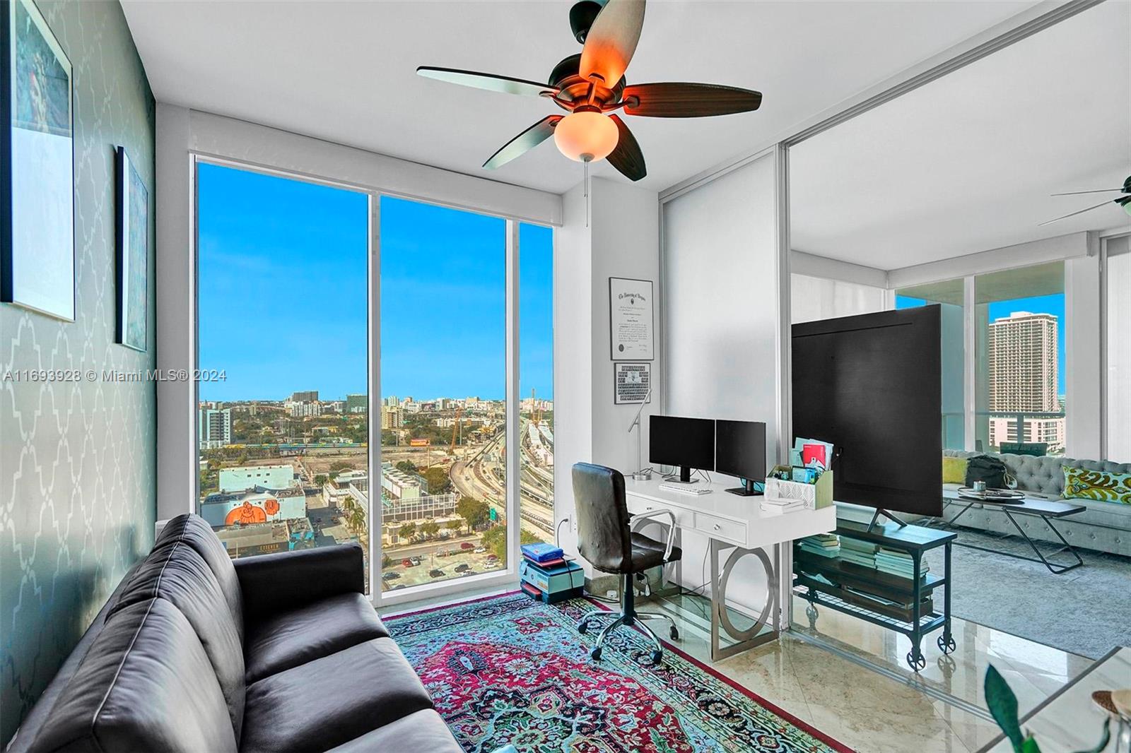 1040 Biscayne Blvd # 1506
