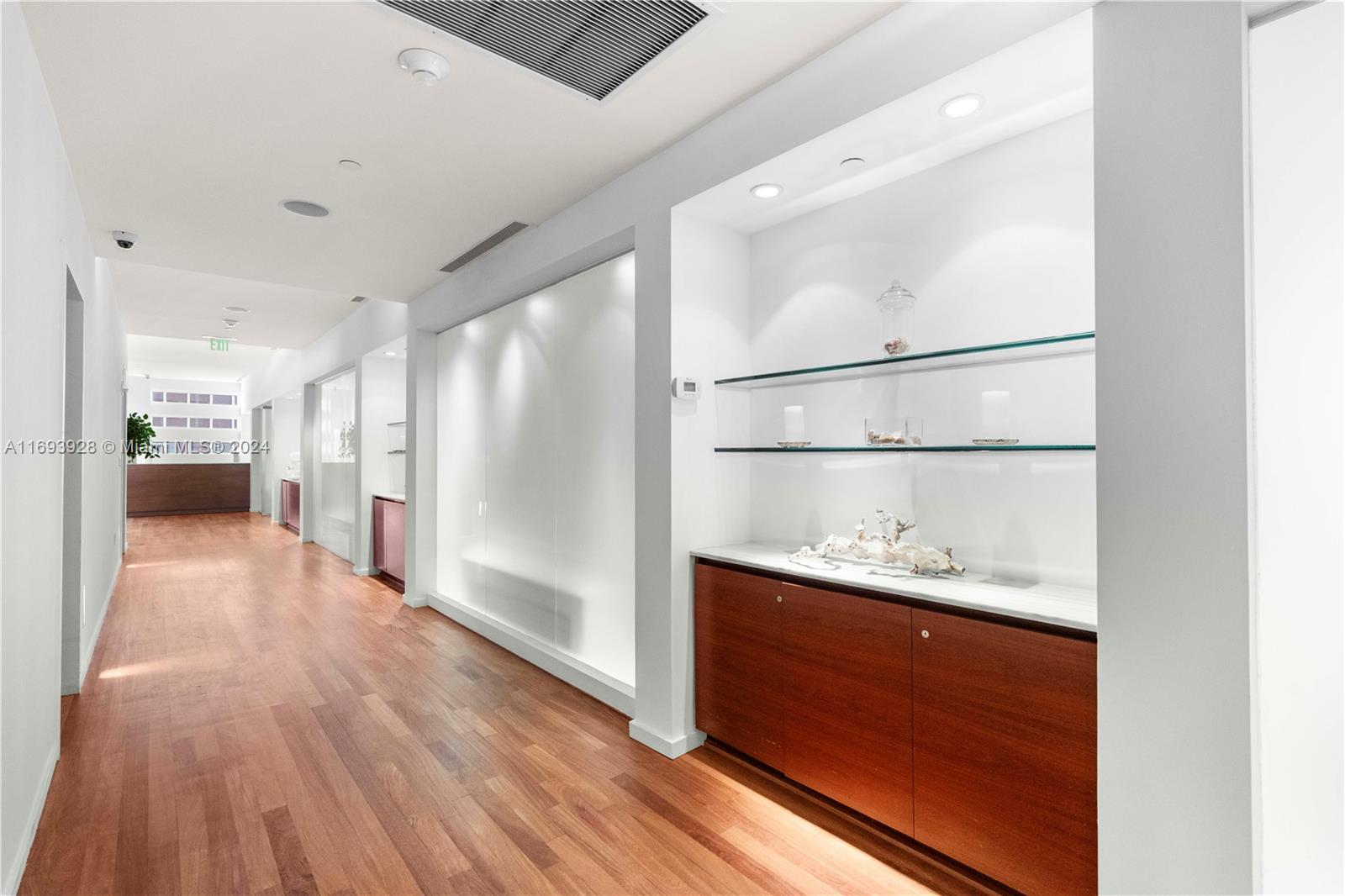 1040 Biscayne Blvd # 1506