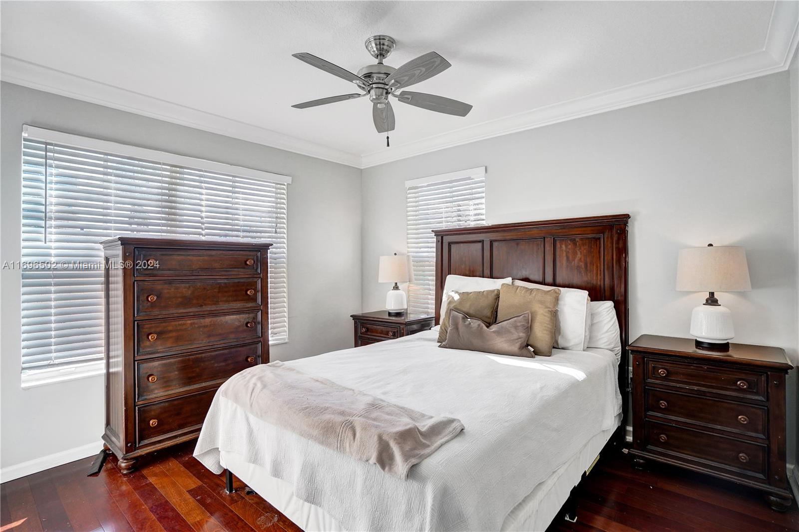 1033 NE 17th Way # 901