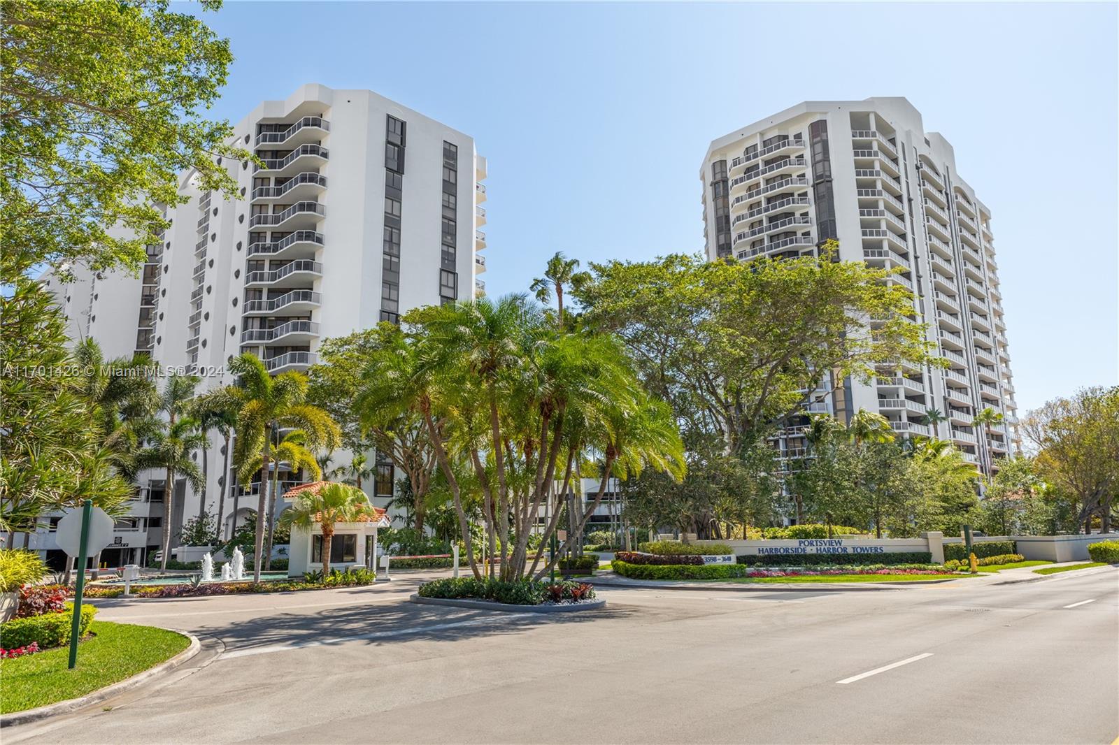 3640 Yacht Club Dr # 1003