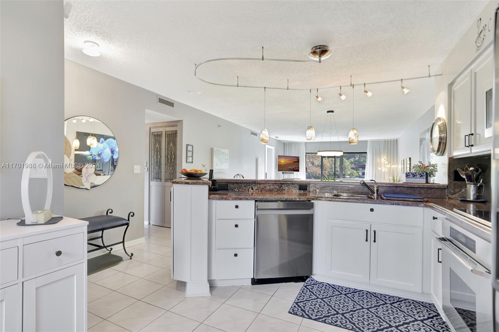 2334 S Cypress Bend Dr # 107