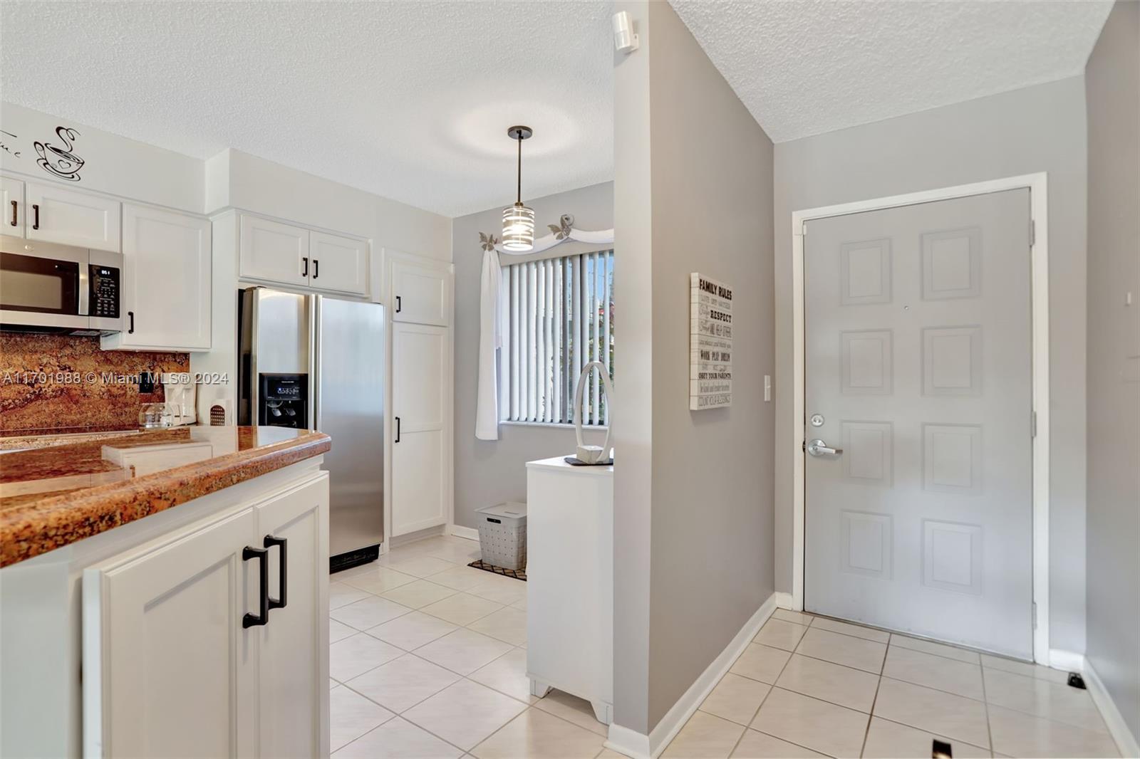 2334 S Cypress Bend Dr # 107
