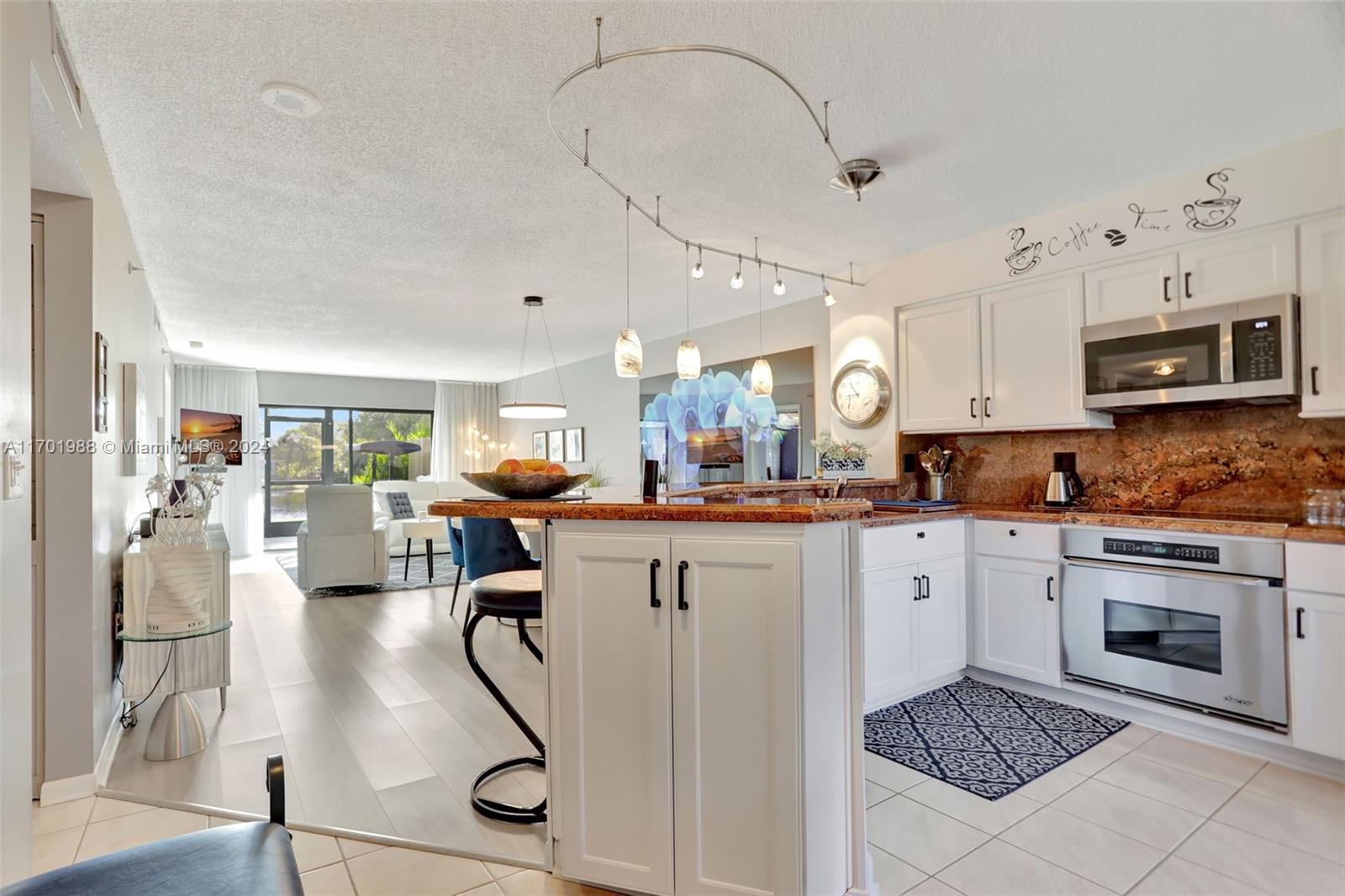 2334 S Cypress Bend Dr # 107