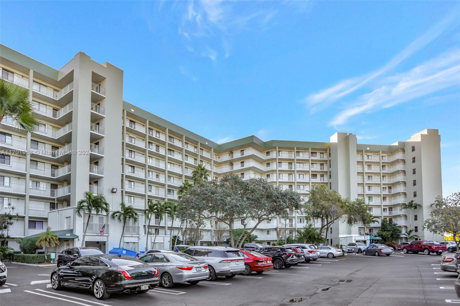 2334 S Cypress Bend Dr # 107