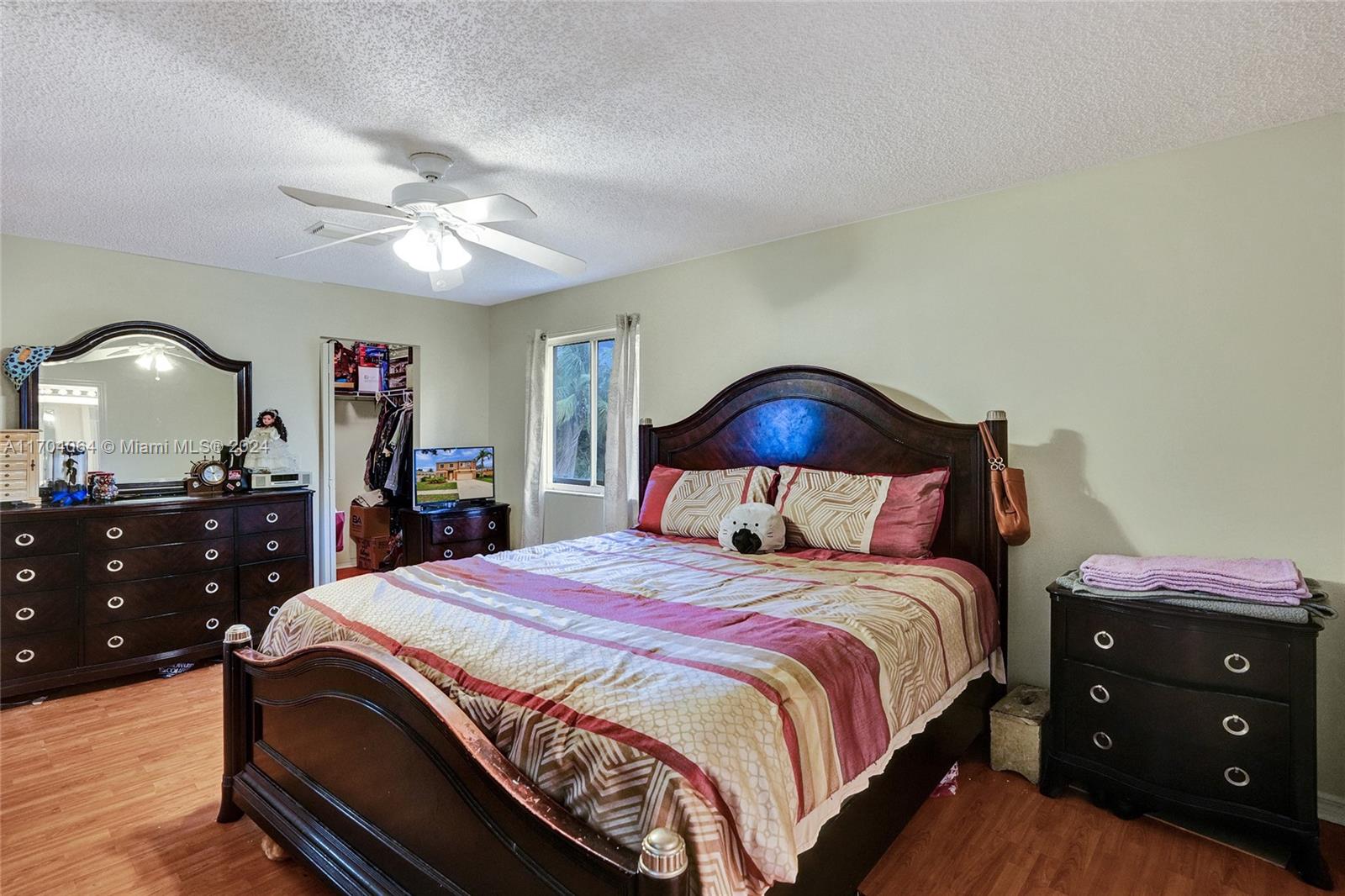 2143 SW 104th Ave