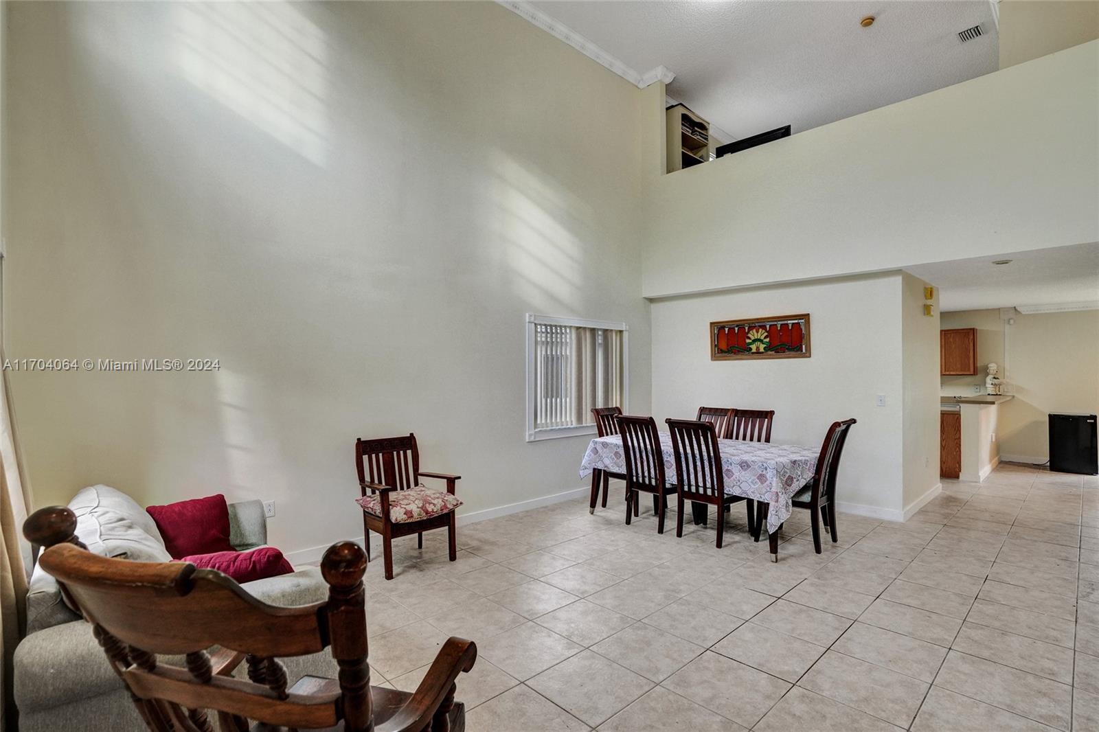 2143 SW 104th Ave
