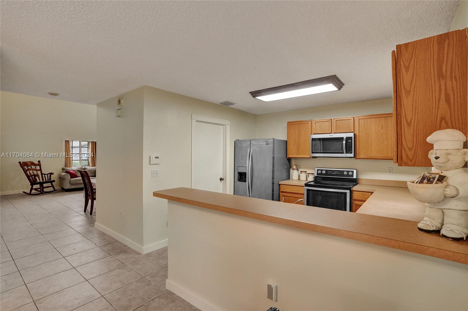 2143 SW 104th Ave