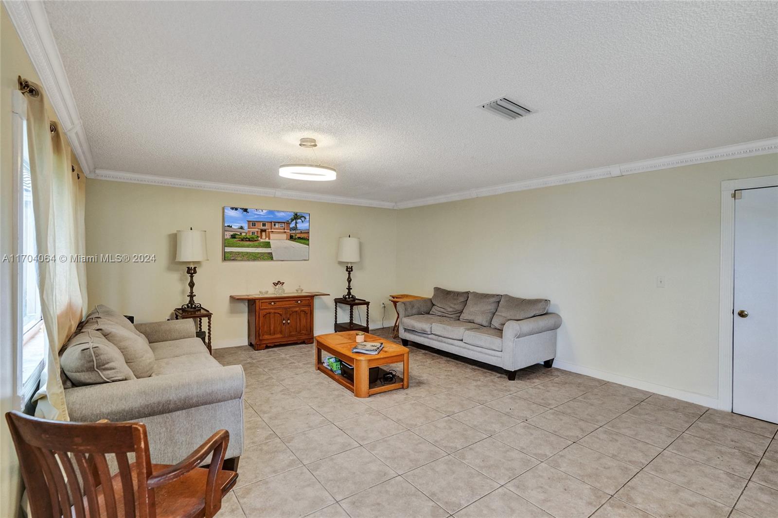 2143 SW 104th Ave