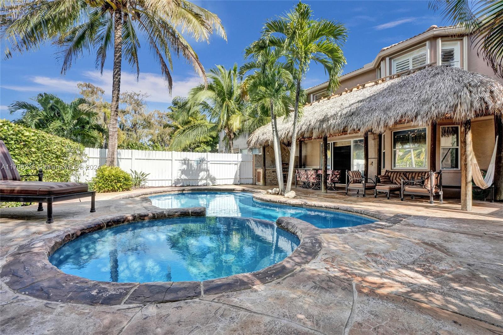 1451 Briar Oak Ct