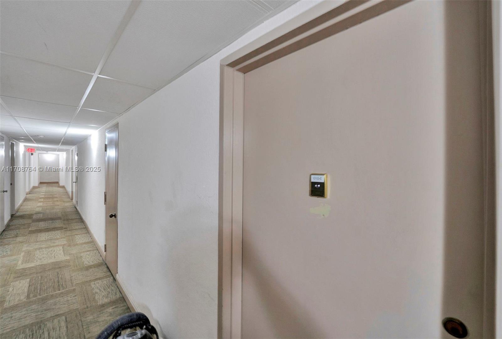 1300 NE Miami Gardens Dr Unit: 1010E