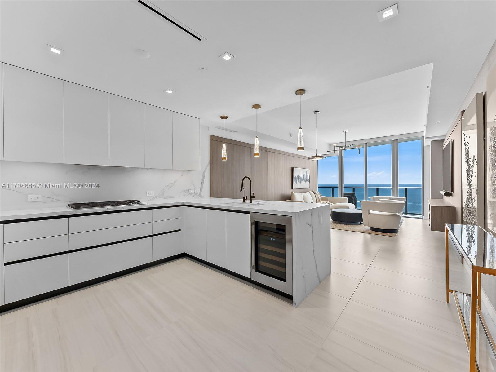 1116 N Ocean Blvd Unit: LPH05