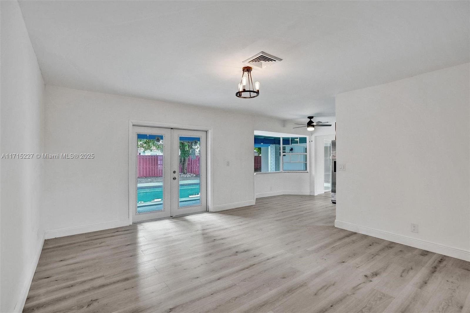 4330 NW 7th Ct