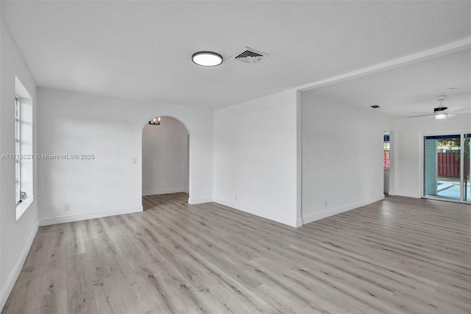 4330 NW 7th Ct