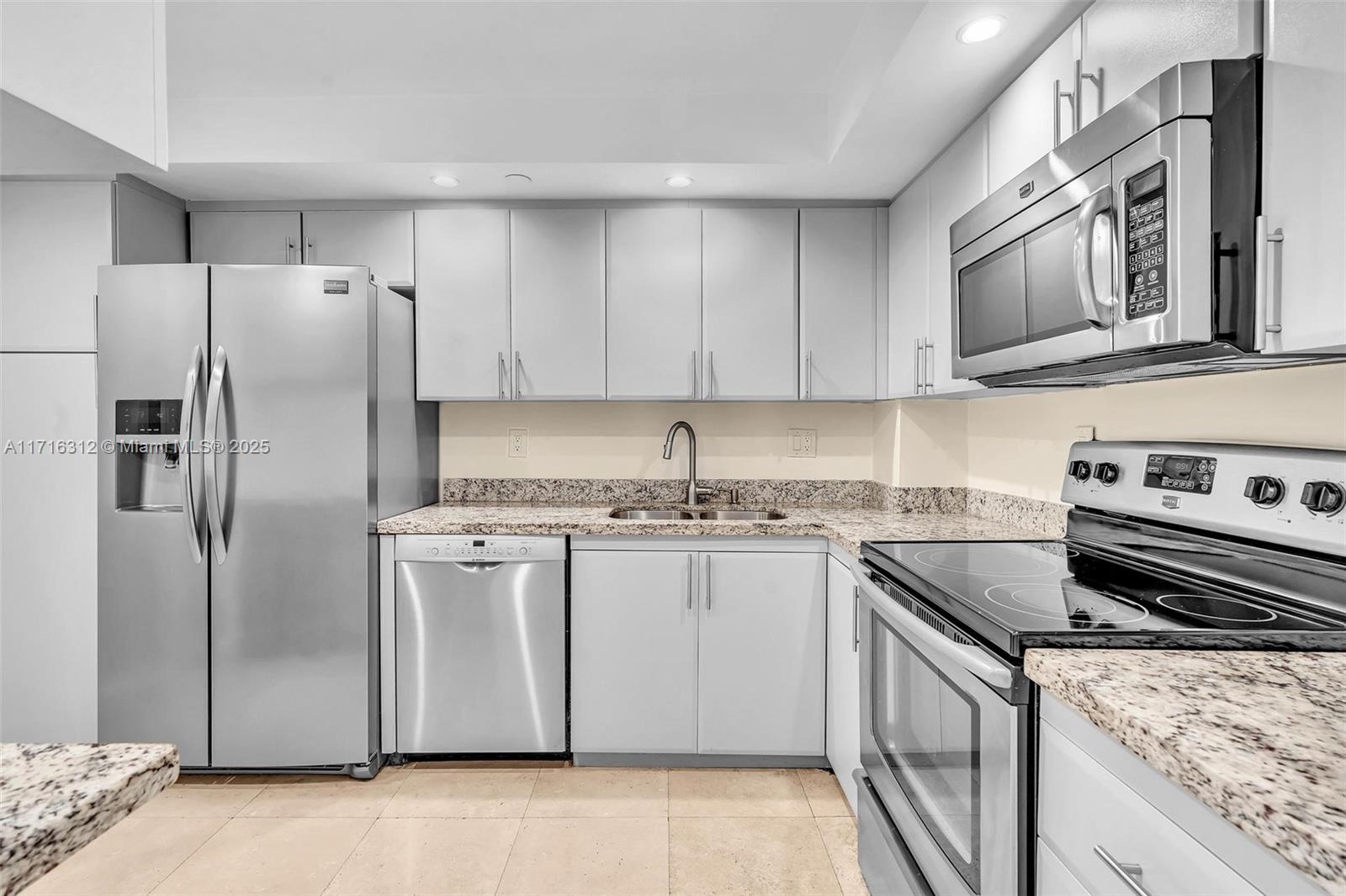 2000 Towerside Ter # 503