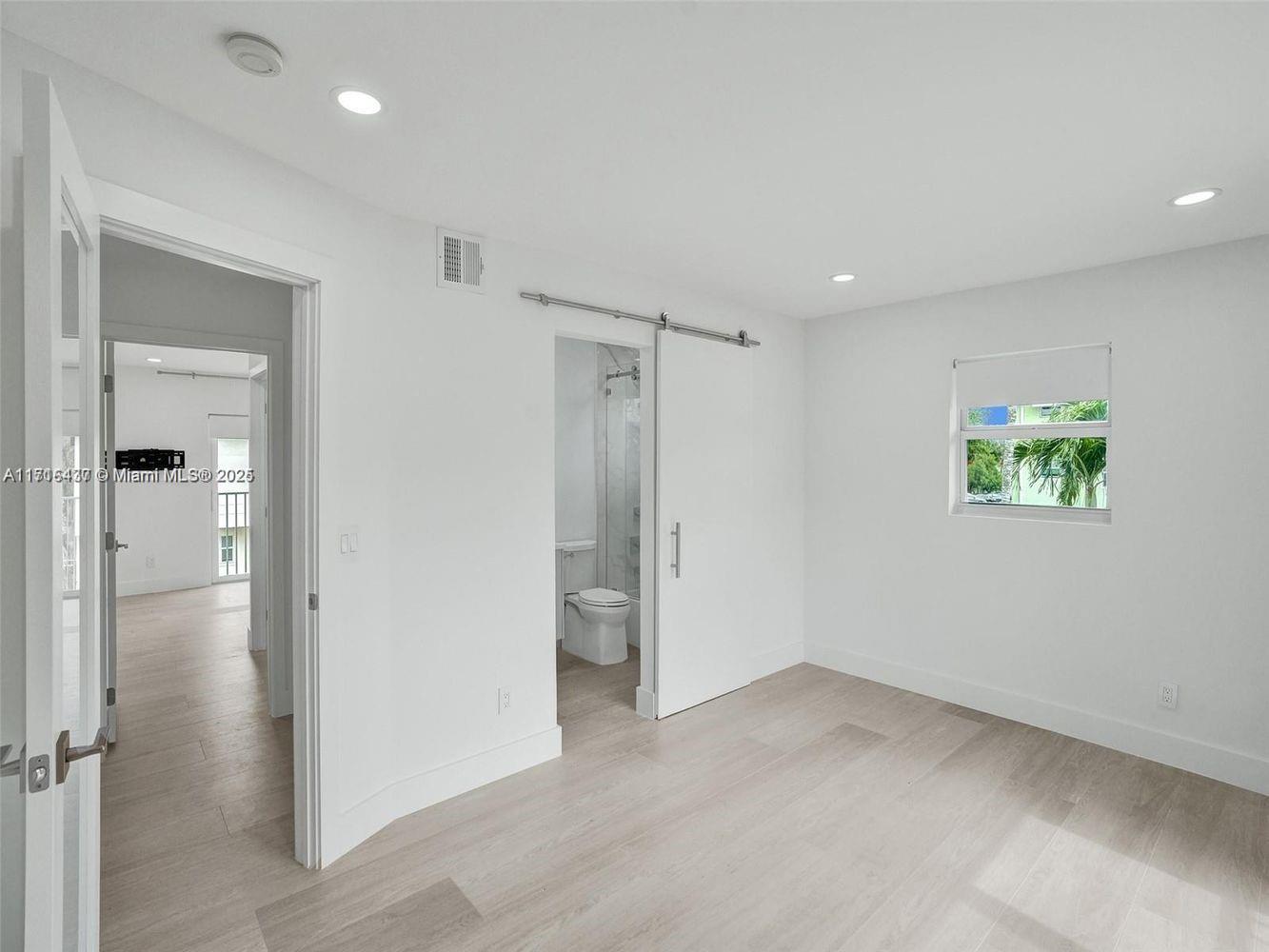 835 NE 19th Ave # 6