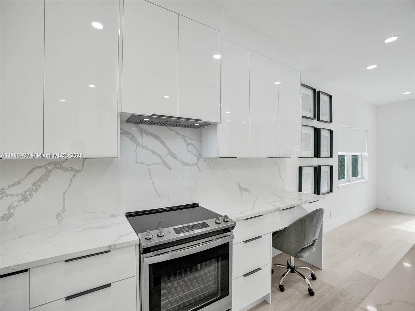 835 NE 19th Ave # 6